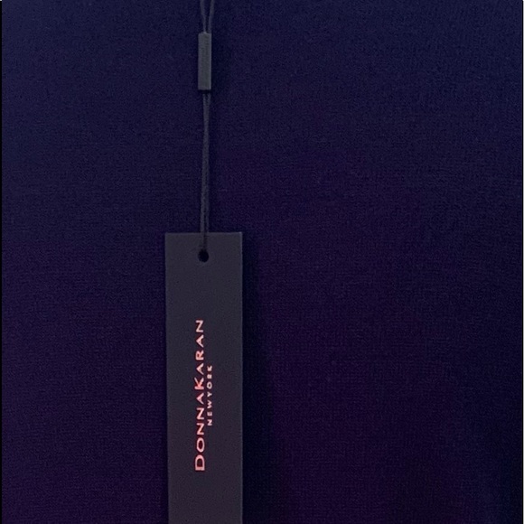 Donna Karan Mock Neck Thin Sweater - Picture 7 of 9